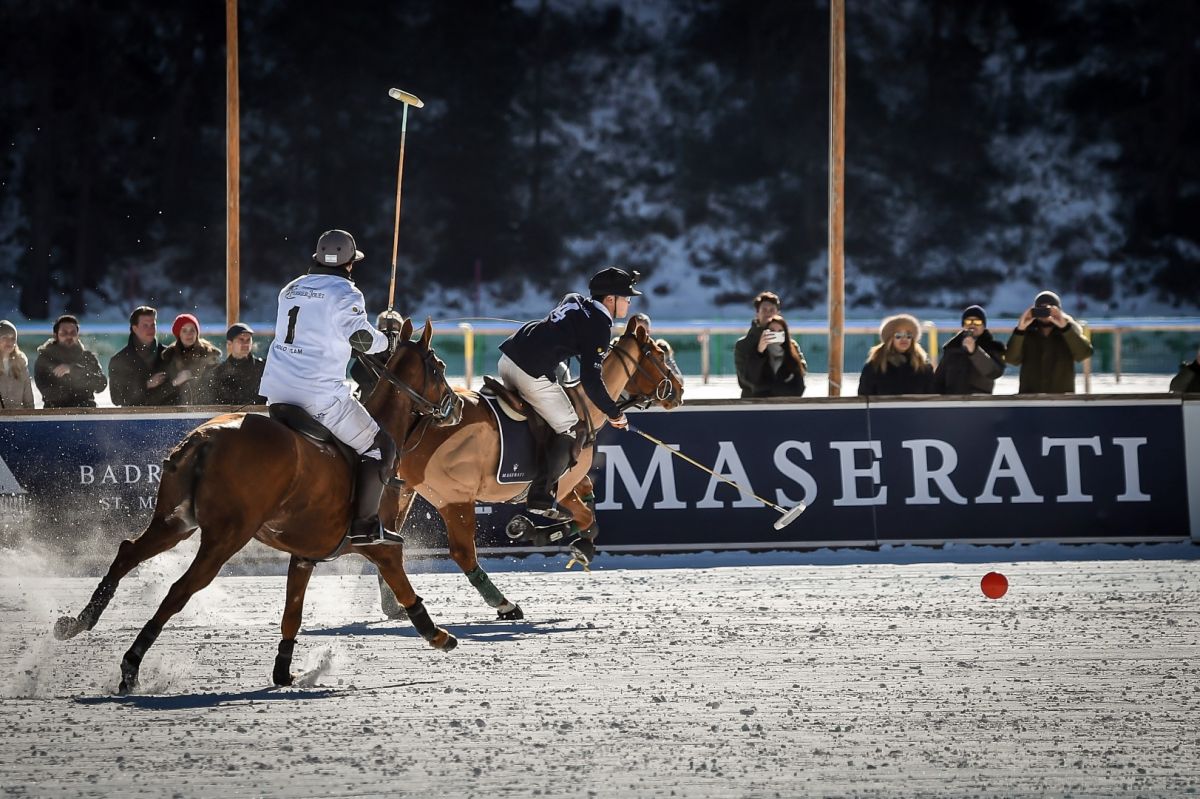 695440407TP090 Maserati Pol